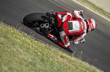 Ducati Monster 1200 R 2017 - Bild 71 Ducati Monster 1200 R 2017 - Bild 71